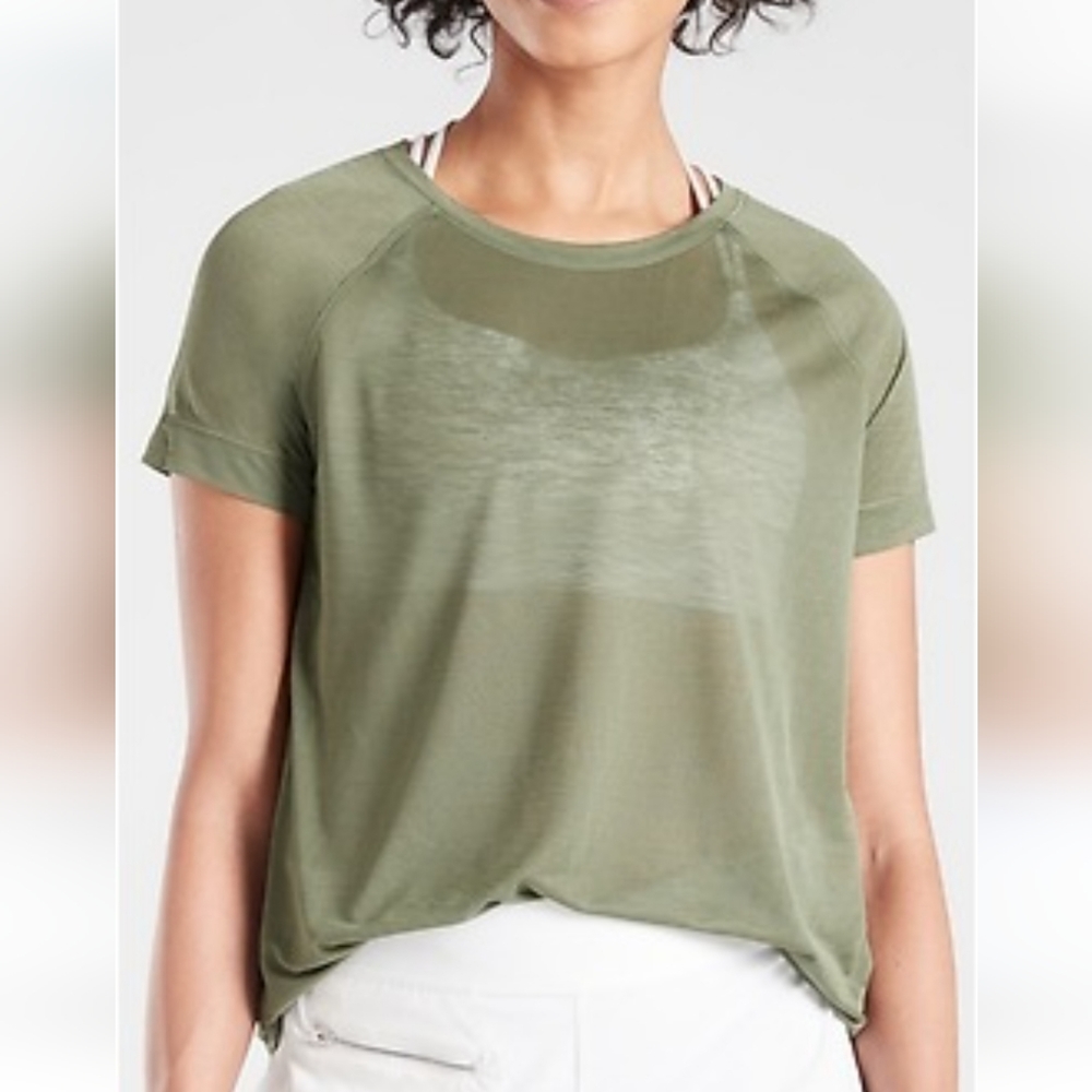 Athleta Green Vapor Tee Size Small